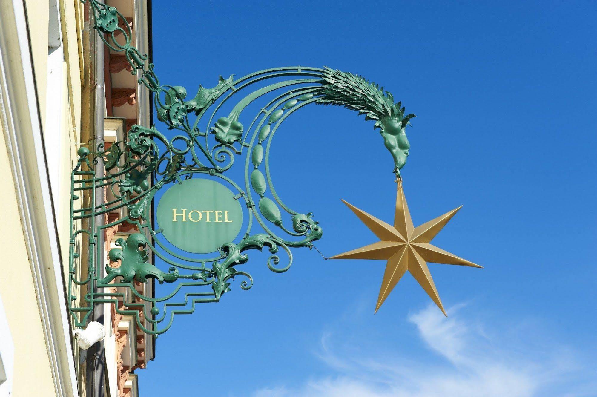 Hotel & Restaurant Stern Гмюнд Экстерьер фото